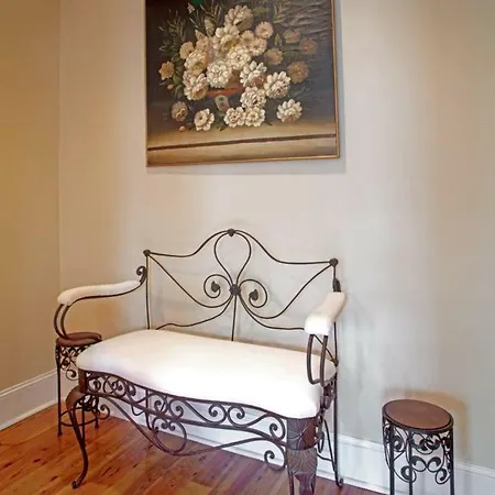 Beautiful 3Bed Townhome In Historic Downtown Savannah Exterior photo